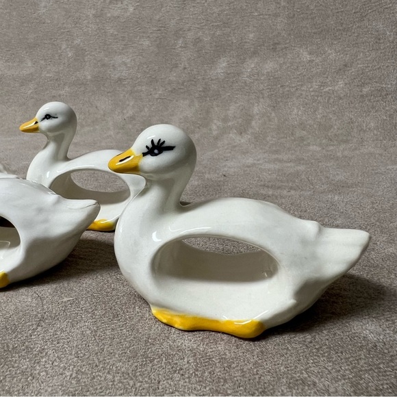 Set of 6 Vintage Duck Goose Ceramic Napkin Rings Holders - Picture 3 of 4